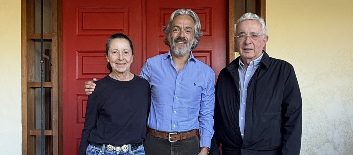 Juan Daniel Oviedo y expresidente Álvaro Uribe