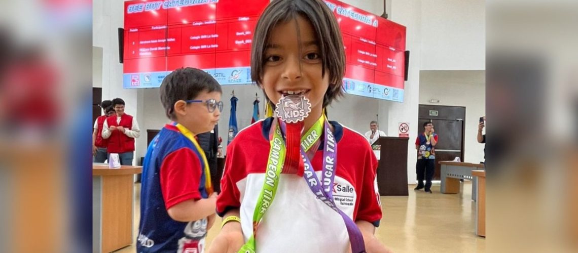 Juan David, estuiante barranquillero va a Japón (1)