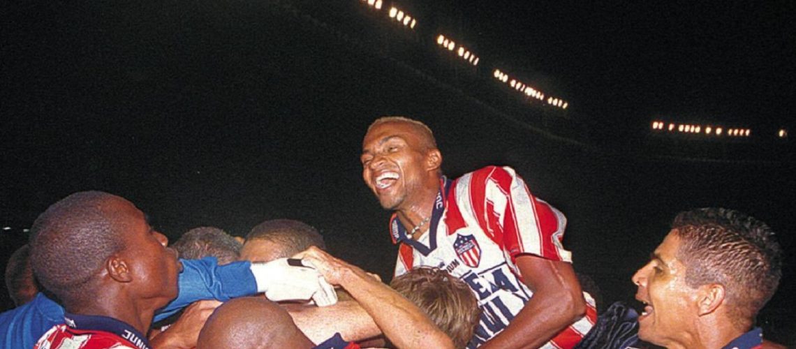 Junior 2001