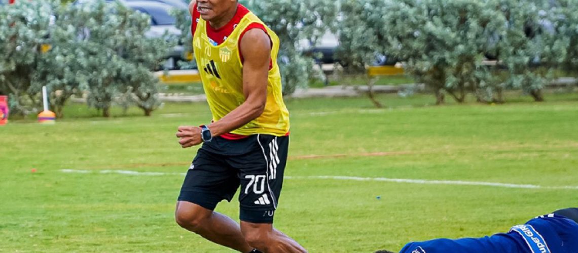 Junior-Carlos-Bacca-campeon-1