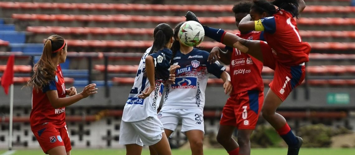 Junior Femenino vs Medellín