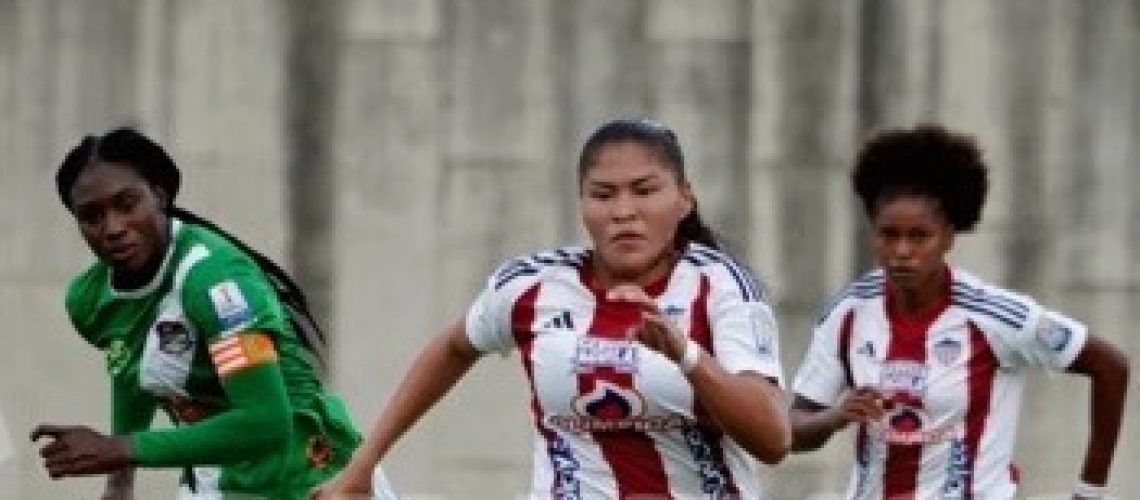 Junior femenino chaolín soccer Mediano