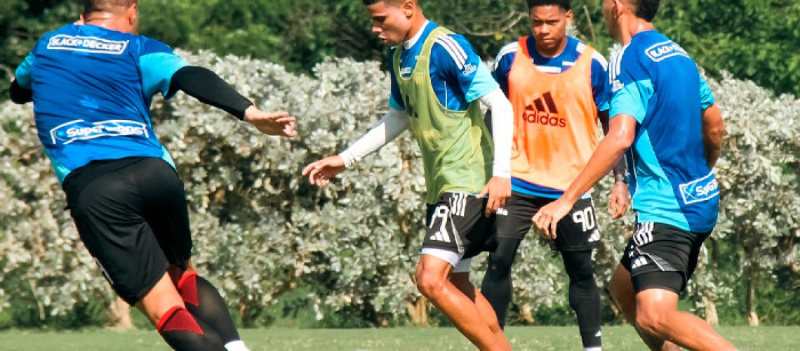 Junior-jornada-de-entrenamiento-para-enfrentar-a-Equidad