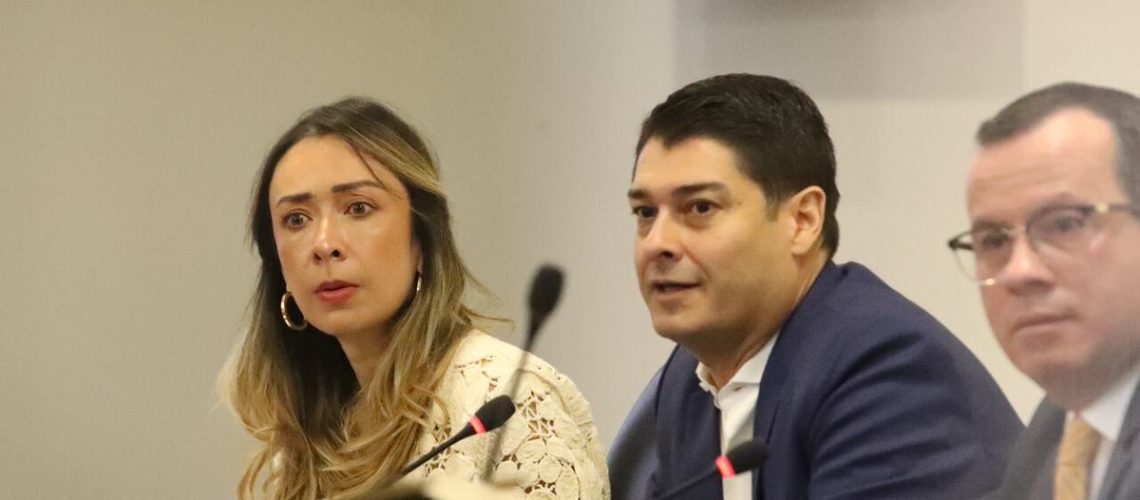 Leonardo Gallego, posesión presidente Comisión de Acusación