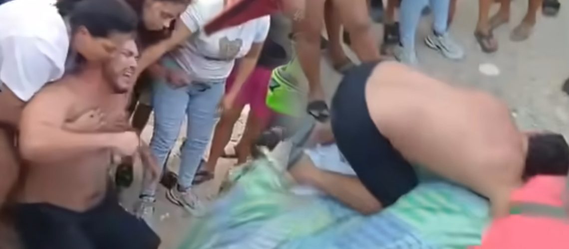 Llanto de un hermano tras homicidio en La Playa