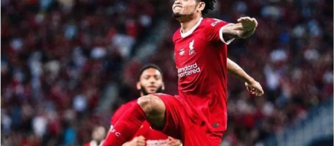 Luis-Diaz-en-el-encuentro-del-Liverpool-con-el-Bayern-foto-tomada-de-Twitter