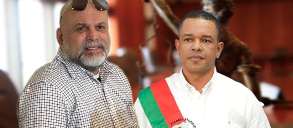 Mancuso y Yahir Acuña, alcalde de Sincelejo