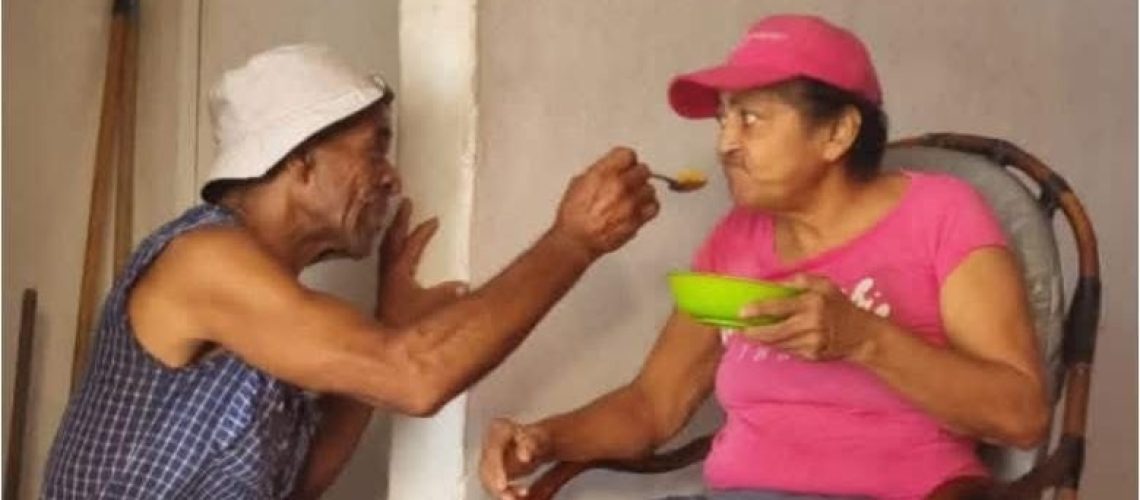 Muere esposa de Bollo e Yuca (3)