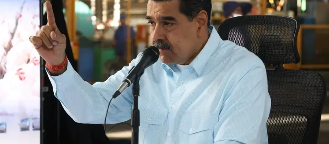 Nicolas-maduro-vinotinto-se-quedo-fuera-del-repechaje