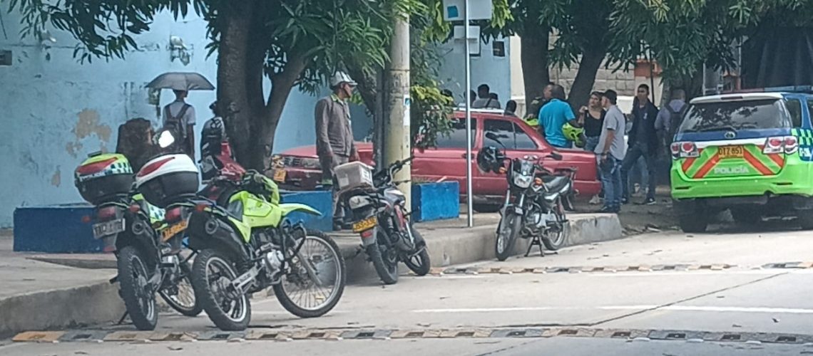 Padre armado colegio de Barranquilla (1)