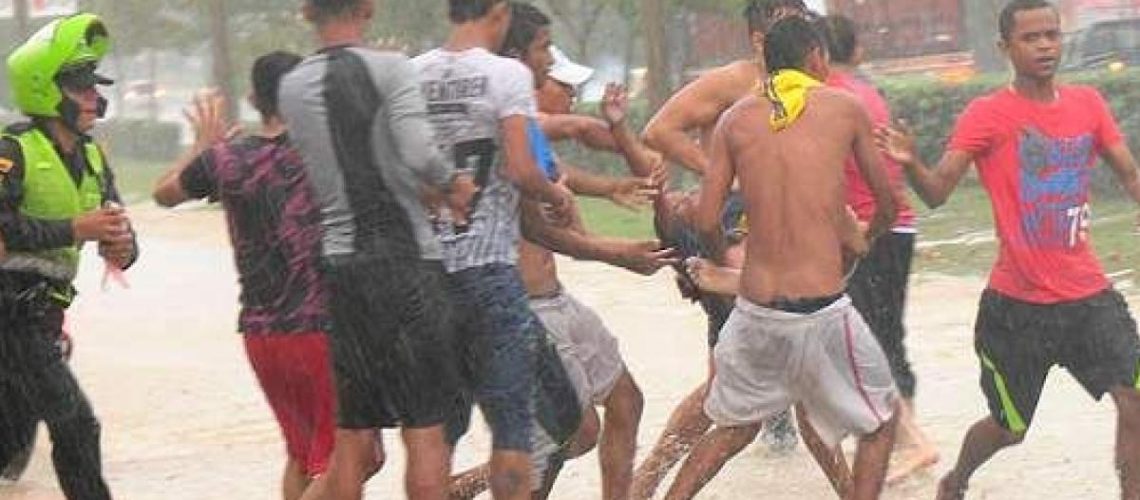 Piedras riña lluvia2