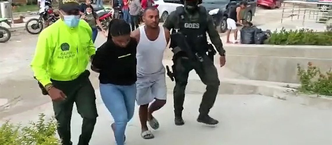 Presuntos miembros de Los Costeños capturados en Porvenir, Soledad (2)