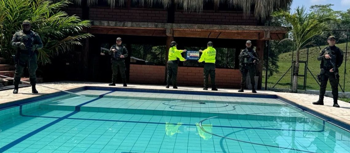 Propiedad del Clan del Golfo ocupado