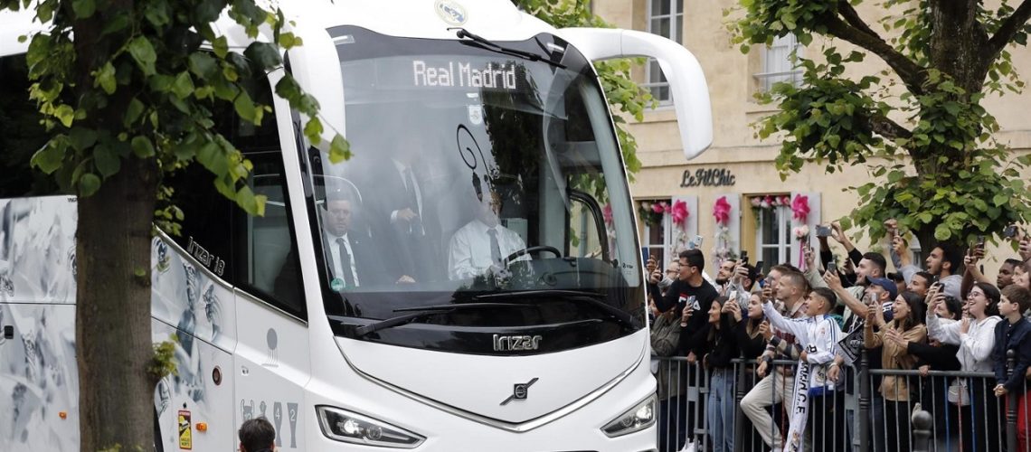 Real Madrid llega a parís