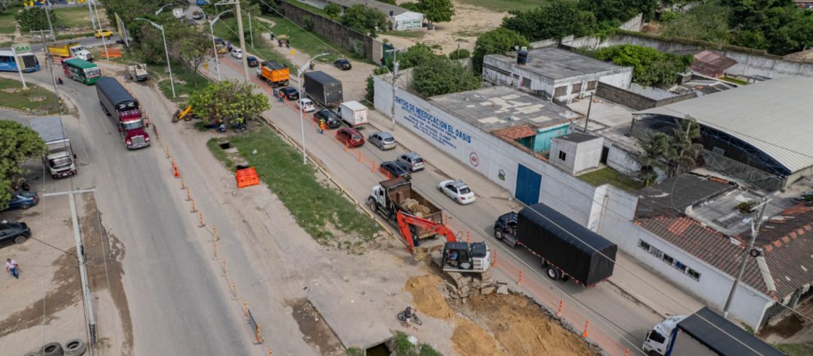 Reconstrucción vía Circunvalar en Soledad 4