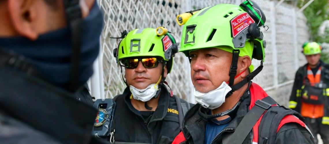 Rescatistas colombianos Venezuela (1)