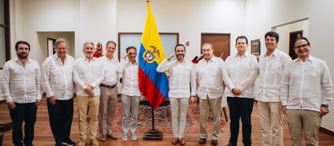 Reunión presidente Abelardo de la Espriella y empresarios de alto calibre