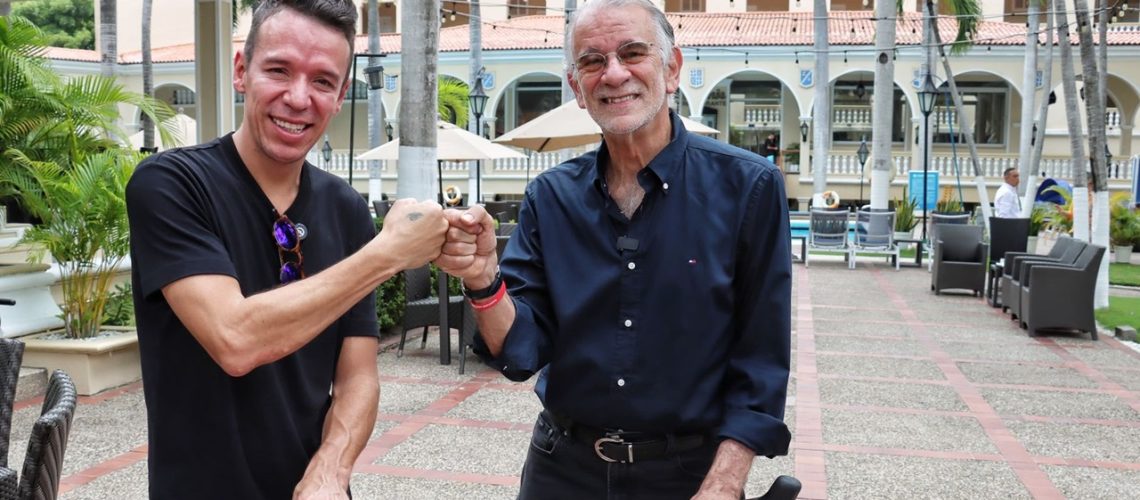 Rigoberto Urán y el gobernador Eduardo Verano