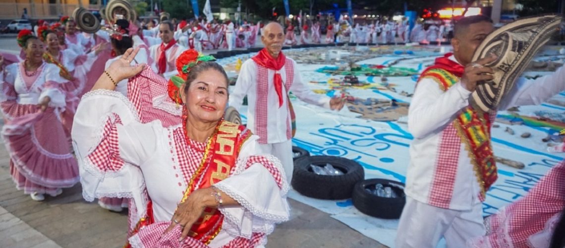 Rueda de cumbia Carnaval de la 44 destacada
