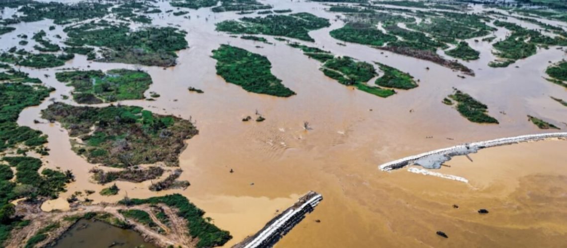 Ruptura dique de Caregato La Mojana