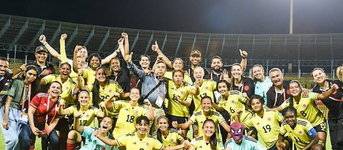 Selección Colombia Femenina Sub-17 festeja clasificación
