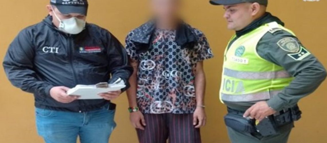 Señalado de encerrar a tu pareja