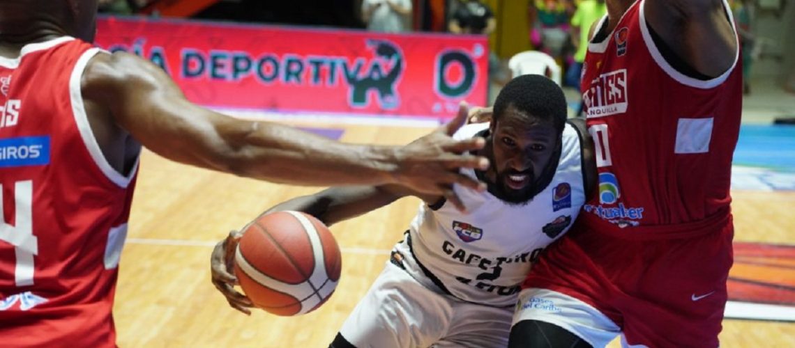 Tiatanes vs cafeteros juego 2