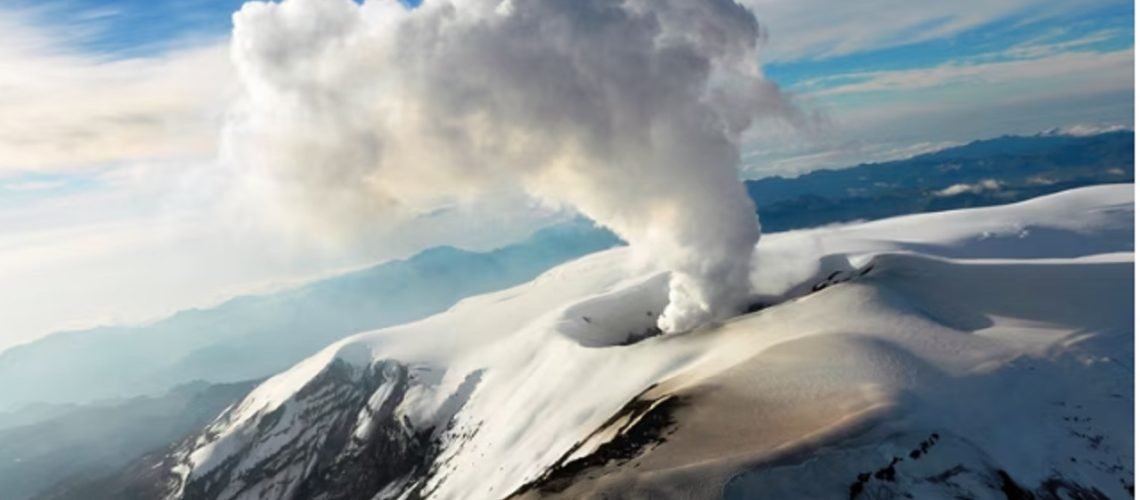 VOLCAN NEVADO DEL RUIZ