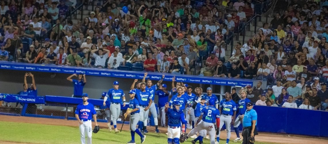 Vaqueros gana segundo juego