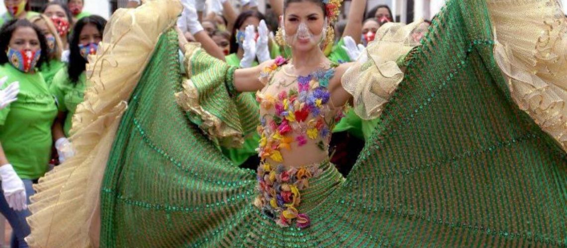 Vestido Reina Carnaval Buen. Pastor1