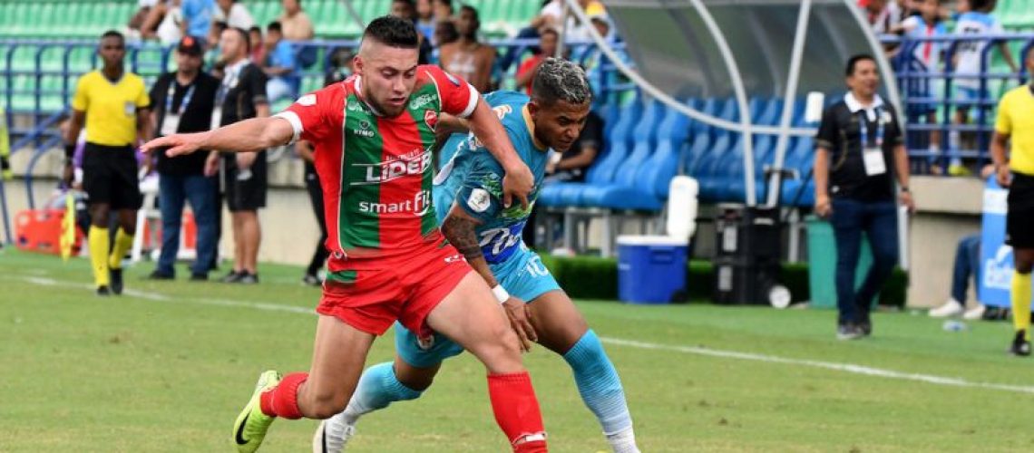 VizzorImage-jaguares-vs.-Patriotas