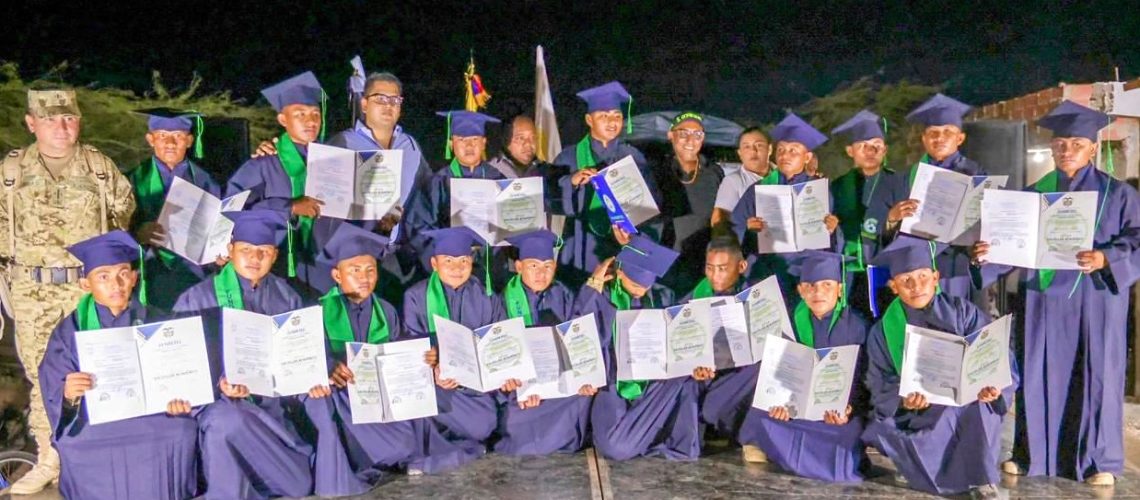 Wayuus bachilleres servicio militar foto