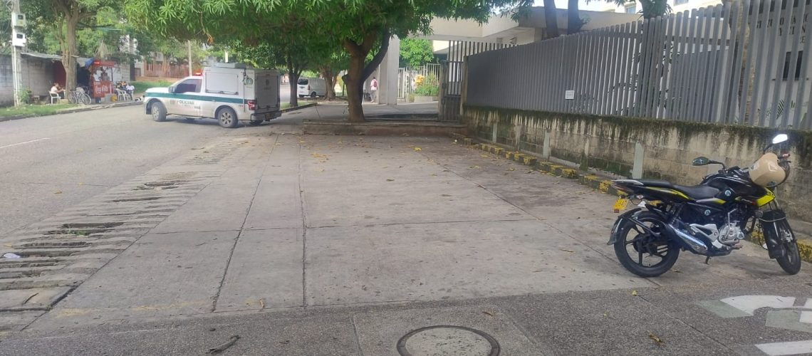 Homicidio carro Policía Sijín en Medicina Legal