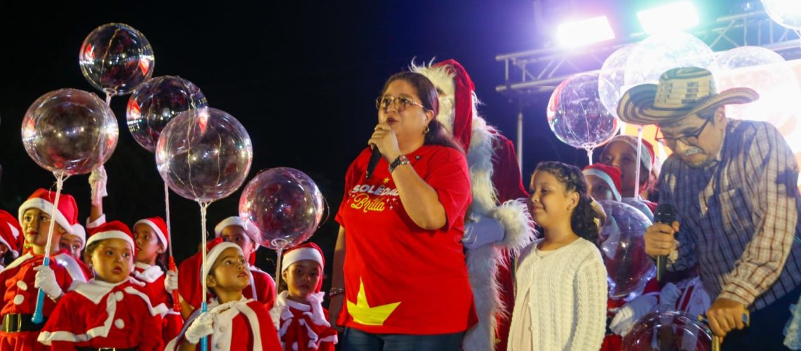 Encendido luces navideñas Soledad