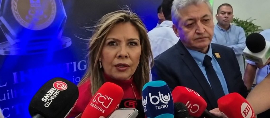 Fiscal Luz Adriana Camargo