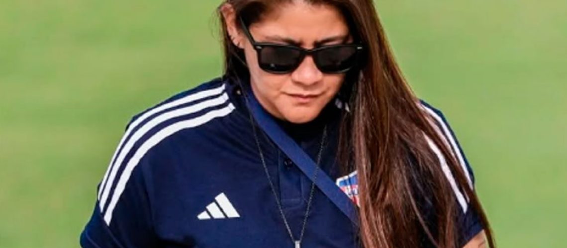 Yinaris-Garcia-no-es-mas-DT-del-Junior-femenino