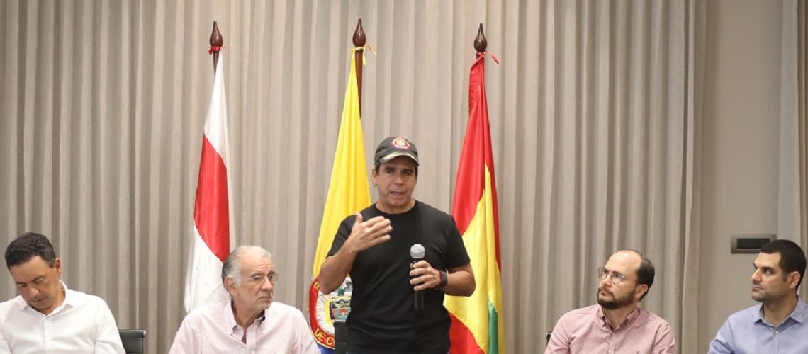 alcalde char superpuerto tenológico .jpegdestacada