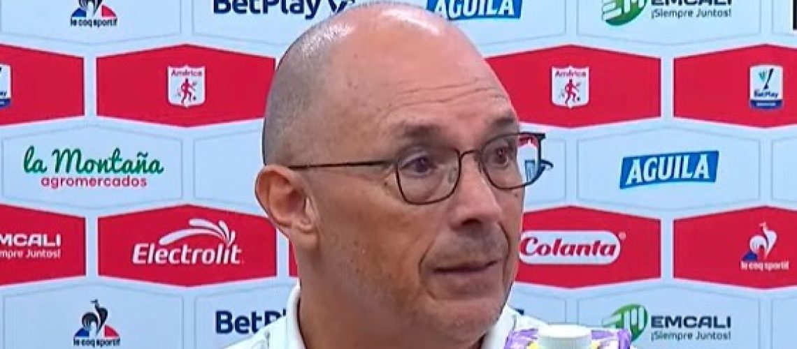 alfredo arias y excusas Mediano