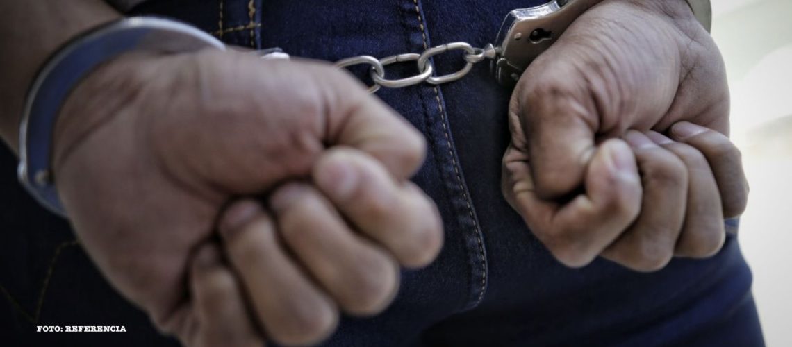 b6ce6752-4974-4212-b41e-188207914de6