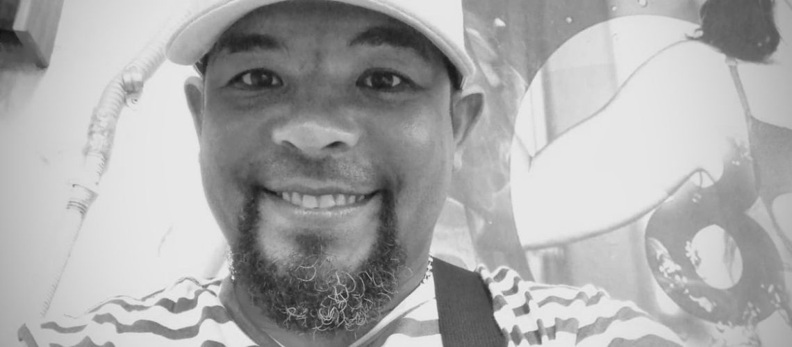 b9481900-595b-4a6f-90ac-a3625cbf0d5a