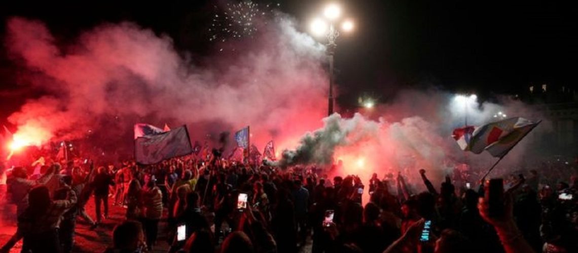celebran en nápoles