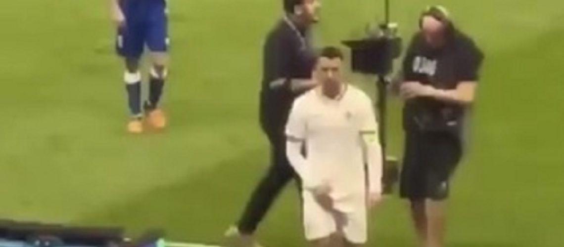 cr7 s eagarra genitales