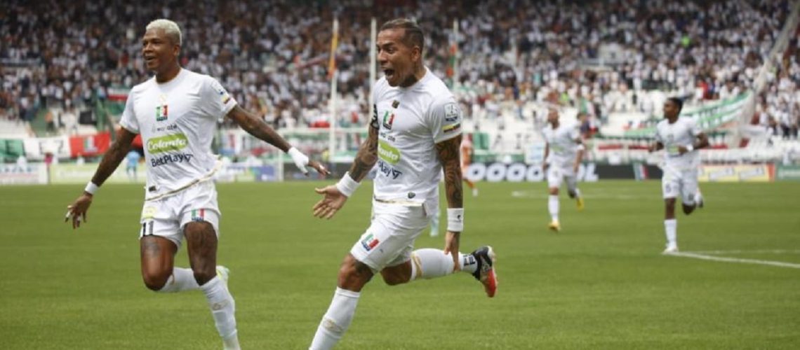 dAYRO MORENO GOL A ENVIGADO