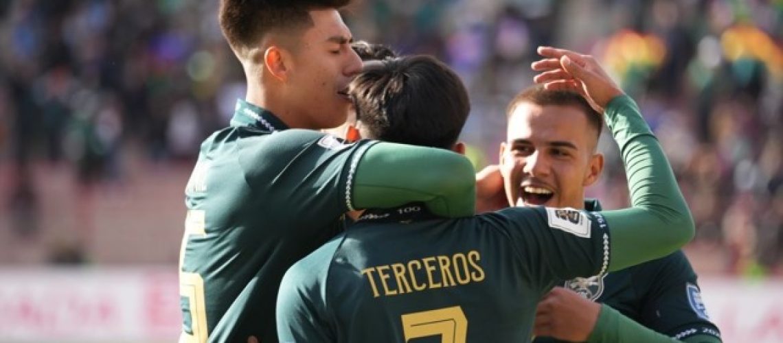 dd66ef73-23e7-4c98-bcf7-ffe0181e1bea Mediano