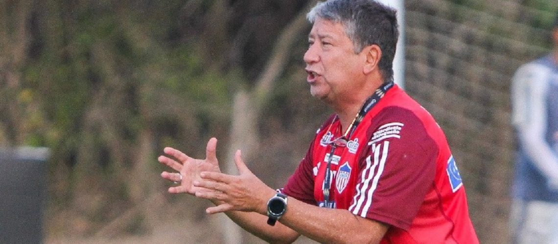 dt bolillo gomez hahahaha