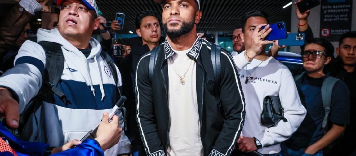 el colibría llega a méxico