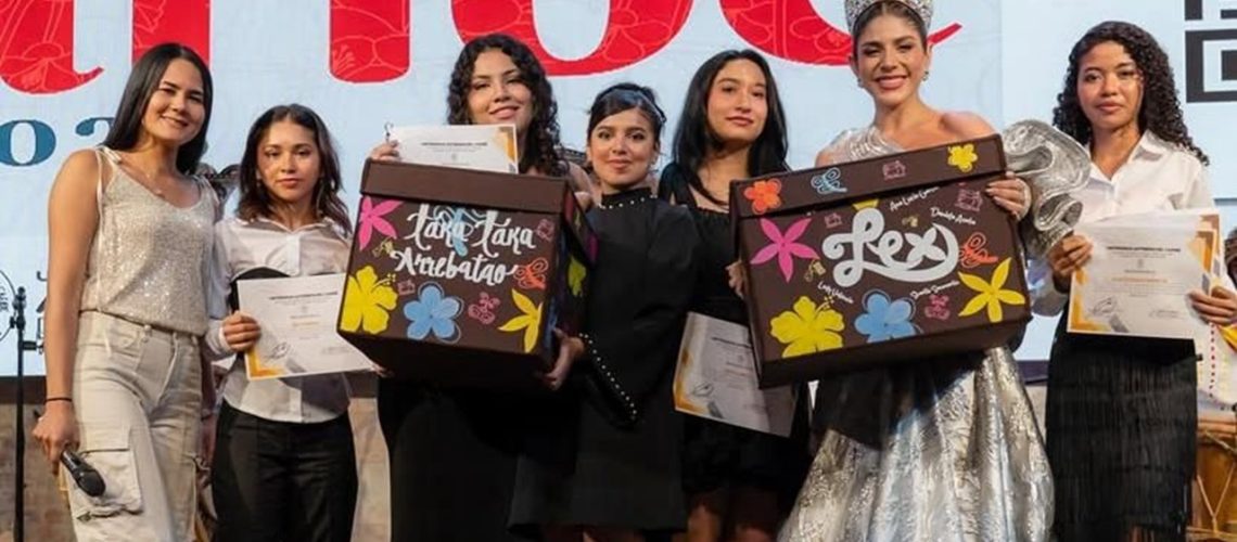 estudiantes Uniautónoma ganadores premio Joselito Carnaval 2025