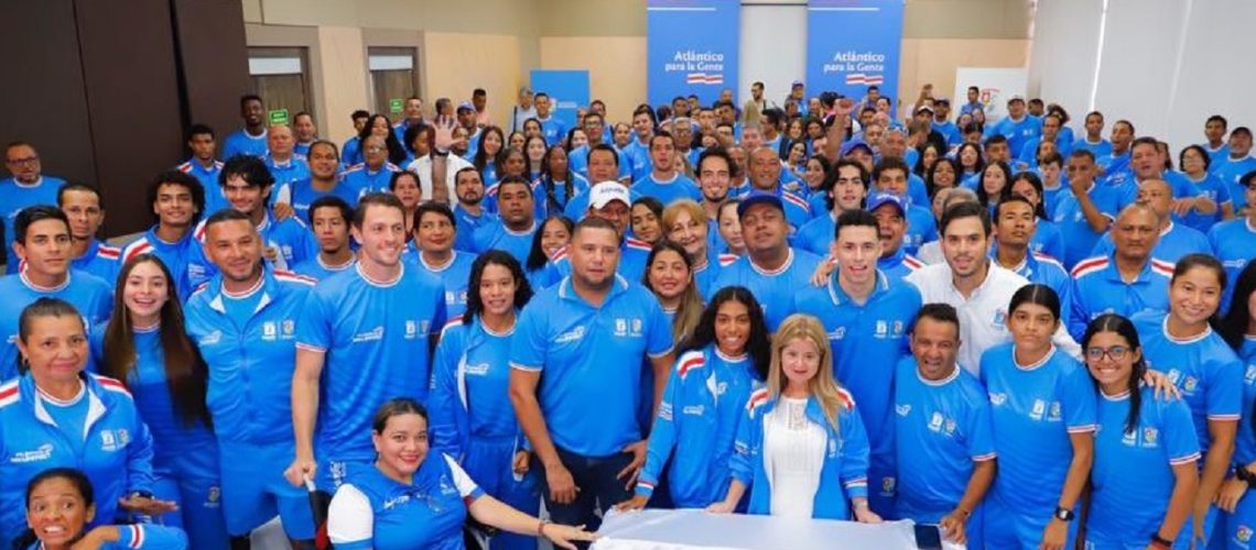 gobernadora y atletas atlanticenses juegos nacionales