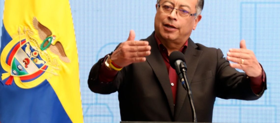 gustavo petro