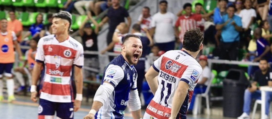 ind quillaaaaaa Mediano